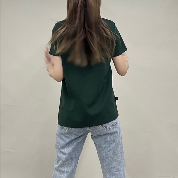 T-Shirt - Picture 3 of 9